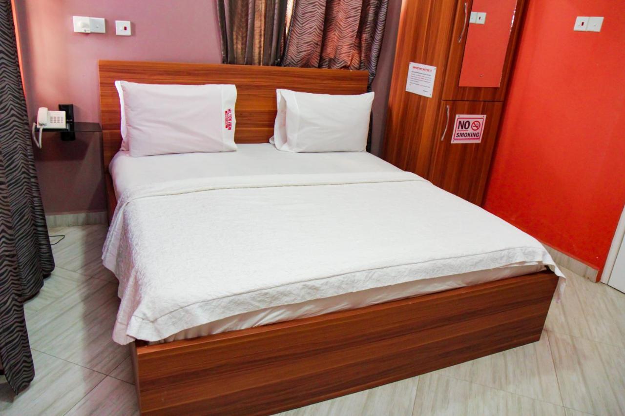 Hilton View Hotel Ogbodjo Dış mekan fotoğraf