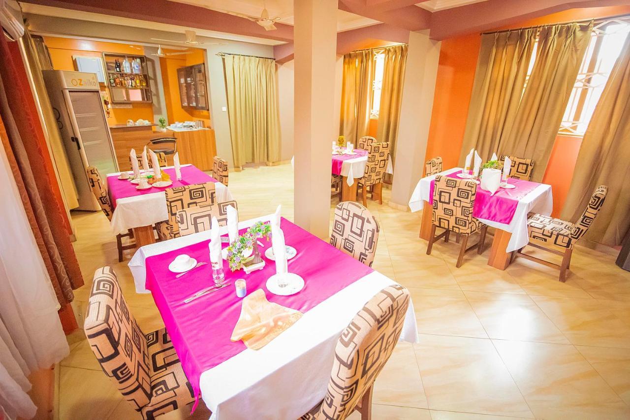 Hilton View Hotel Ogbodjo Dış mekan fotoğraf