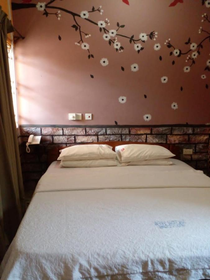 Hilton View Hotel Ogbodjo Dış mekan fotoğraf